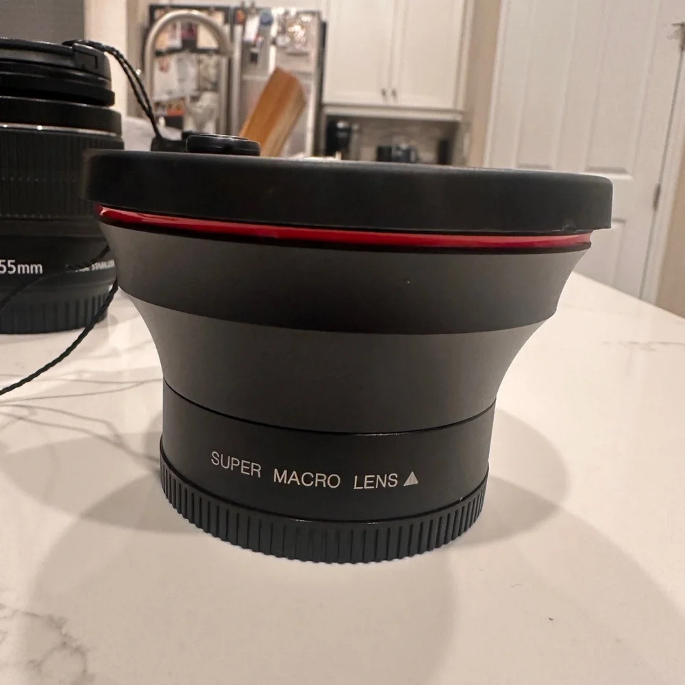 Used canon EOS rebel t7 with lenses